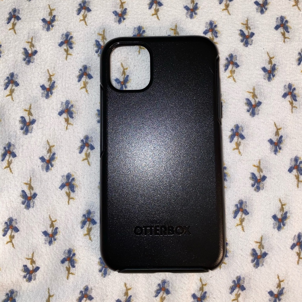 New iPhone 11 Pro Max otter box case